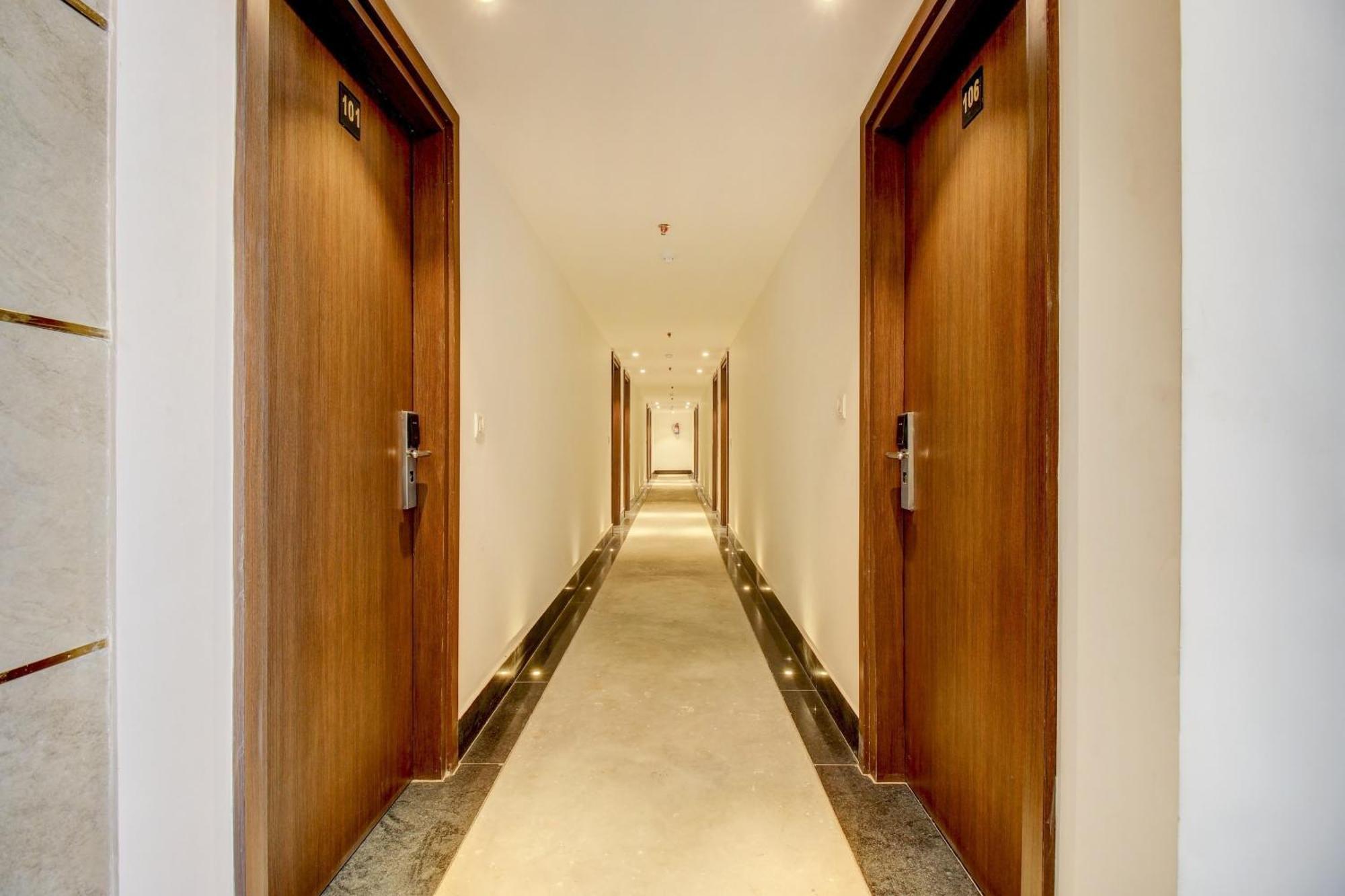 فندق Super Townhouse Oak Aurelia Grand لاكناو المظهر الخارجي الصورة