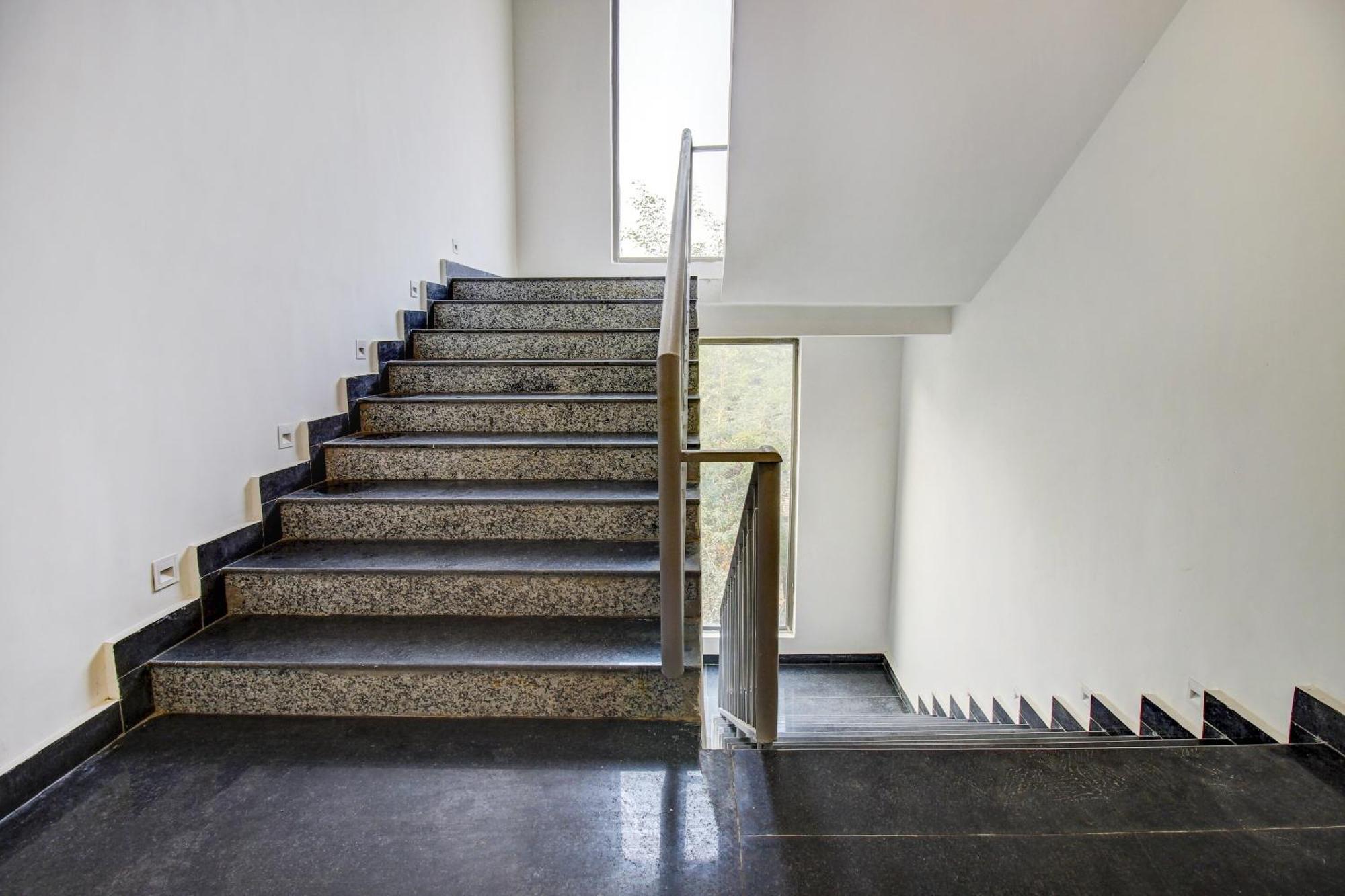 فندق Super Townhouse Oak Aurelia Grand لاكناو المظهر الخارجي الصورة